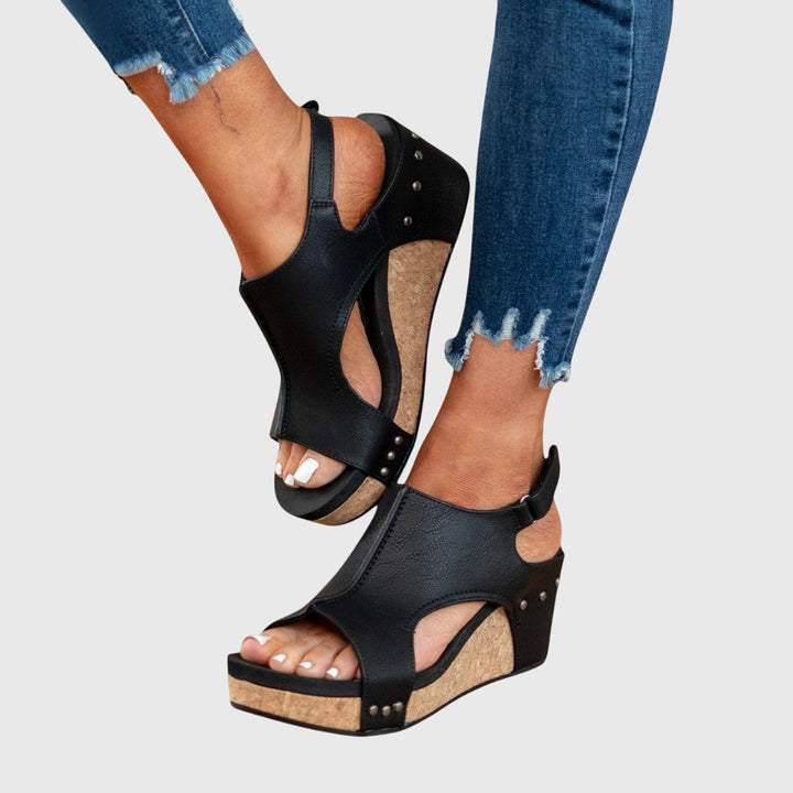 Noa | Orthopaedic Sandals