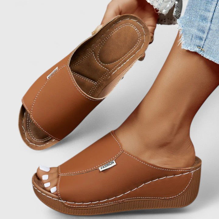 Yke | Orthopaedic Sandals