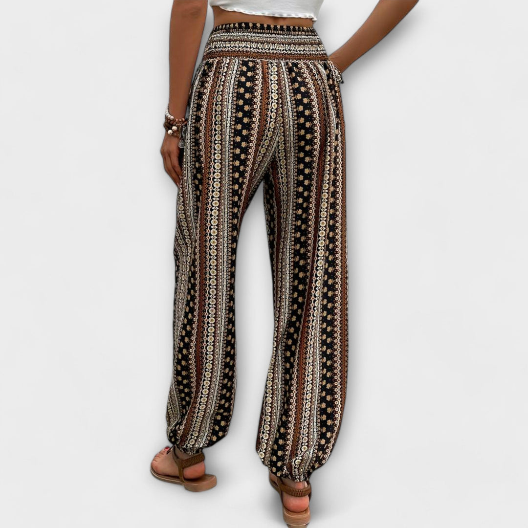 Wanda | Trousers with Ethnic Print