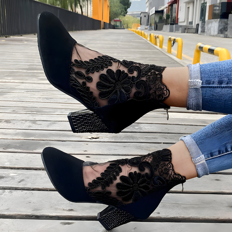 Pia | Orthopaedic Heels