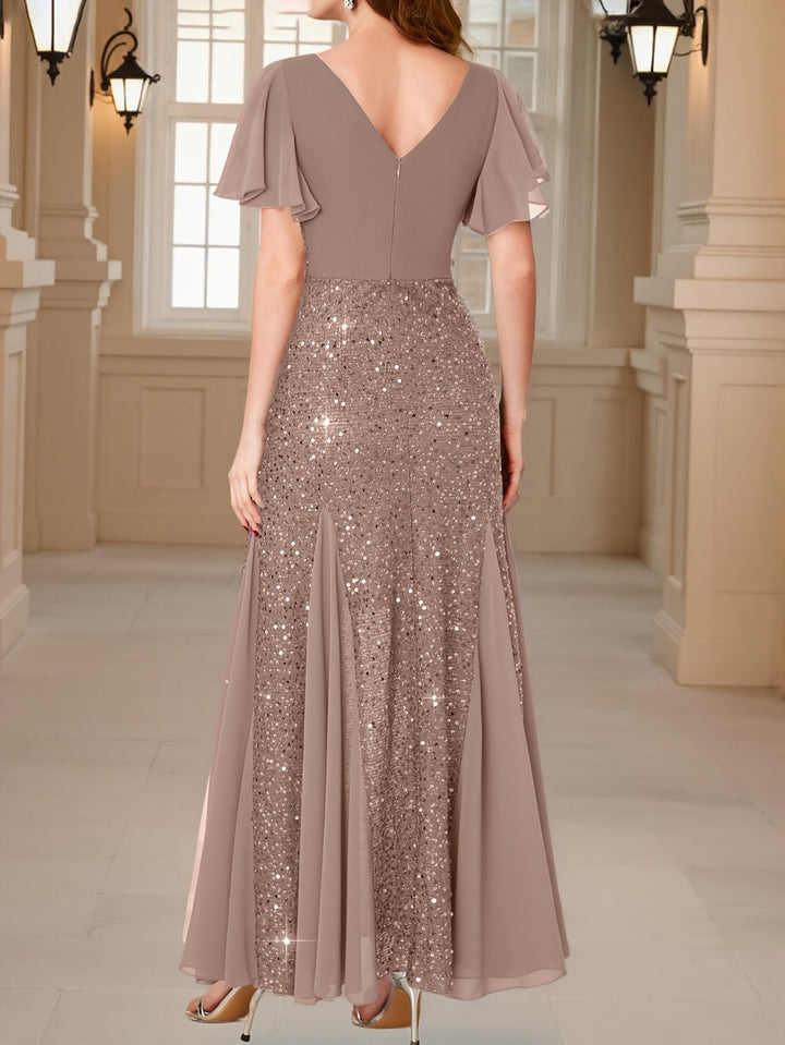 Tineke | Timeless Evening Dress for the Holidays