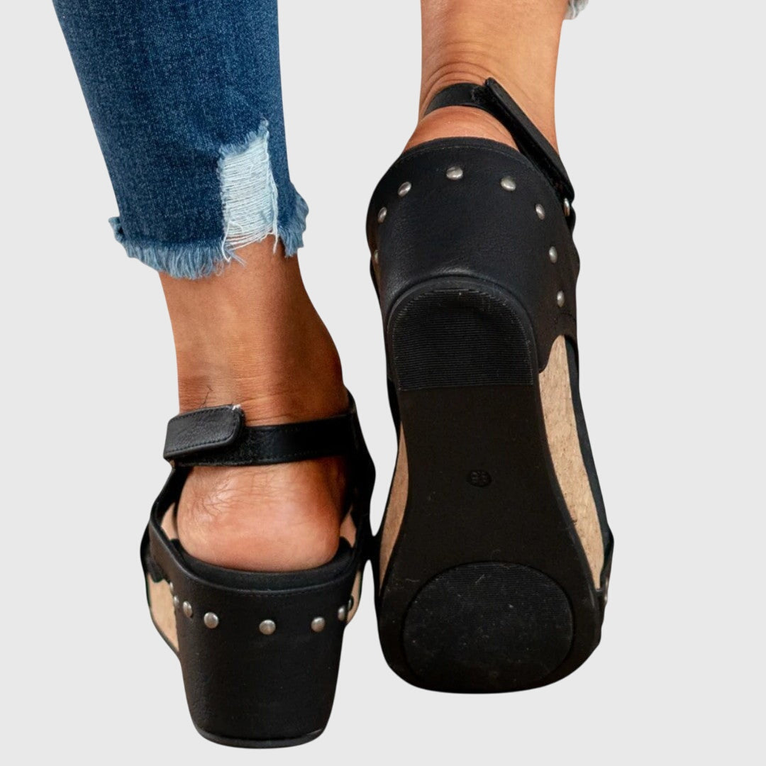Noa | Orthopaedic Sandals