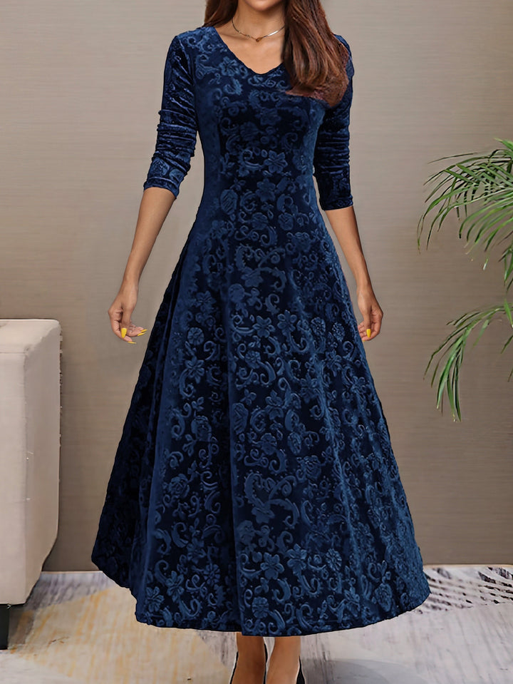 Carine | Elegant Velvet Dress for the Holidays