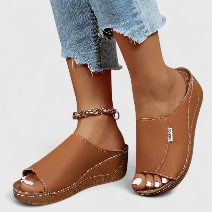 Yke | Orthopaedic Sandals
