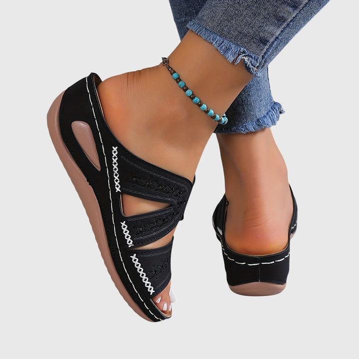 Lightweight Orthopaedic Sandals Noëlle