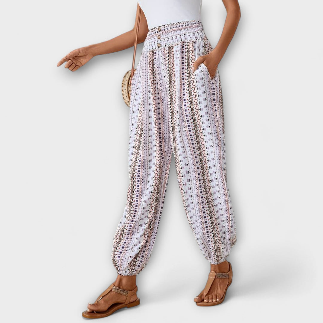 Wanda | Trousers with Ethnic Print