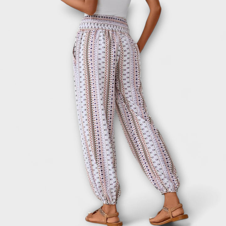 Wanda | Trousers with Ethnic Print