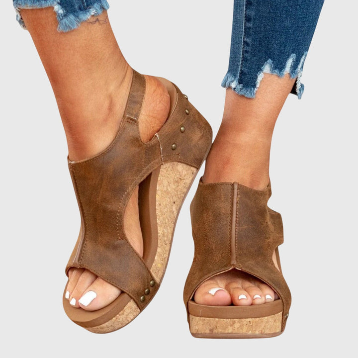 Noa | Orthopaedic Sandals