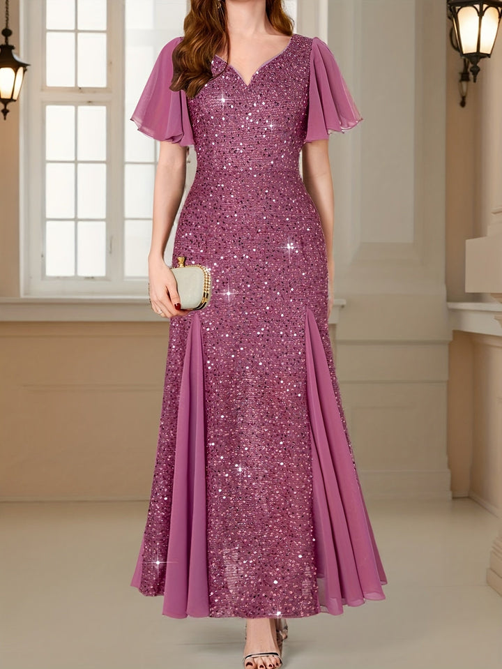 Tineke | Timeless Evening Dress for the Holidays