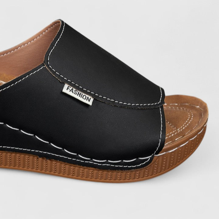 Yke | Orthopaedic Sandals