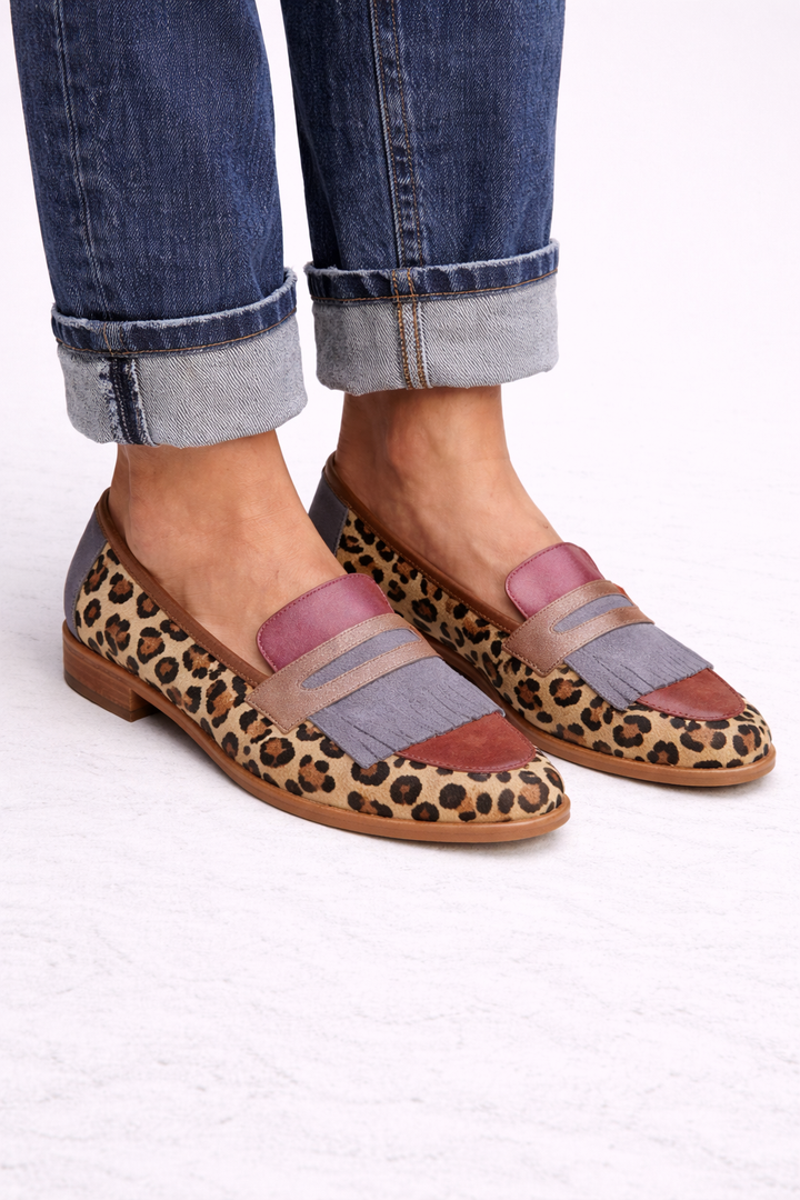 Zelda - Elegant Leopard Loafers
