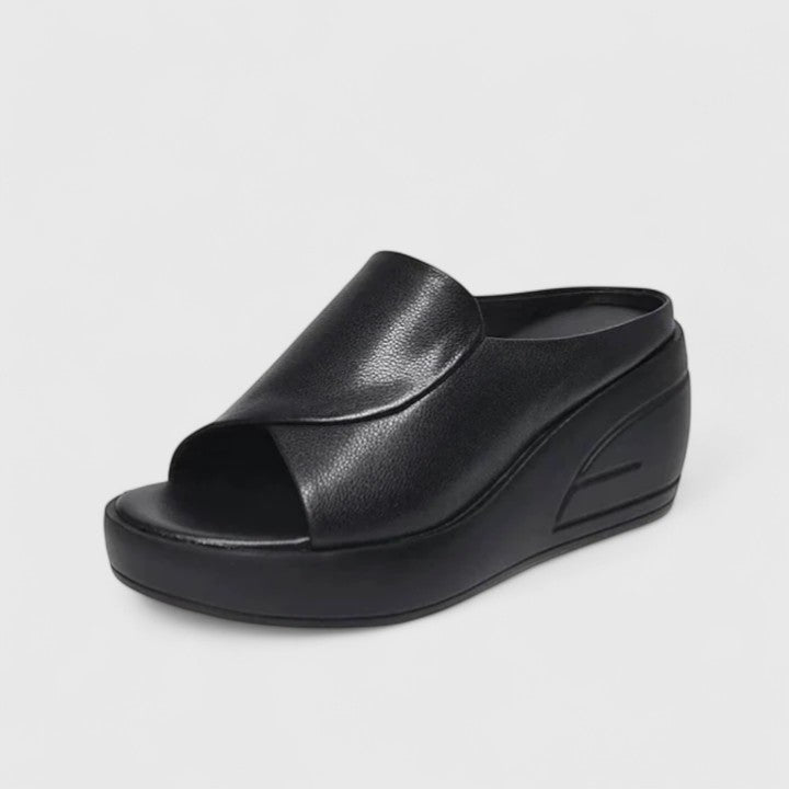 Wieteke | Orthopaedic Sandals with Elevated Heel