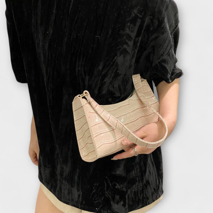 Leonore | Glossy Leather Bag
