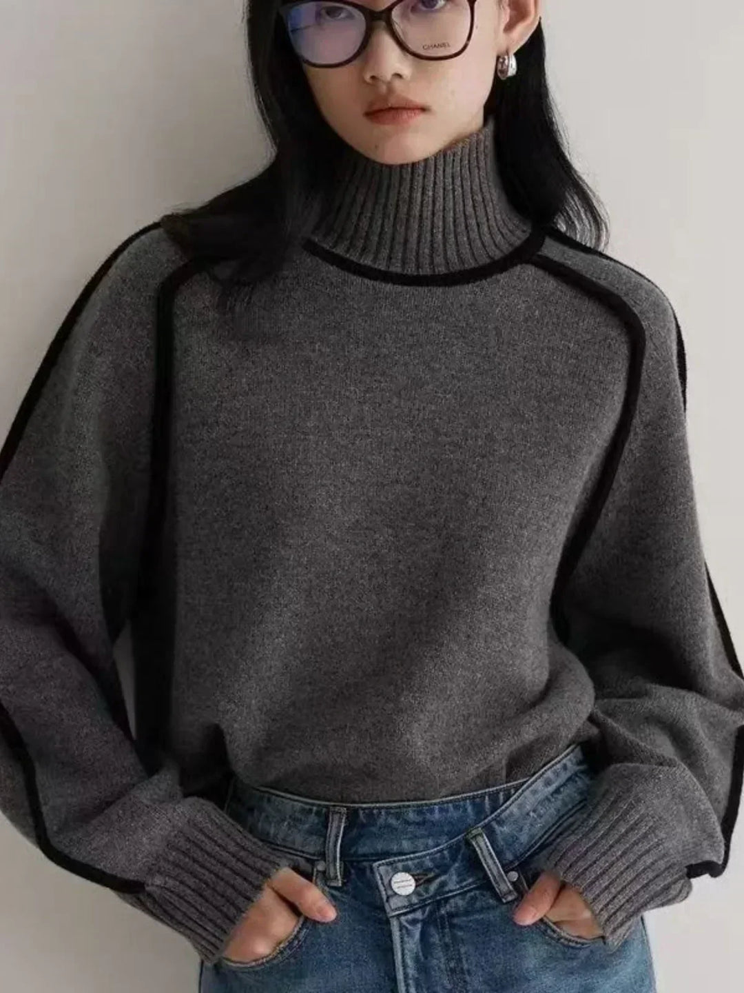 Carine | Elegant jumper with a high collar