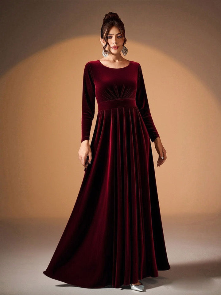 Tilda | Velvet Maxi Dress with Long Sleeves