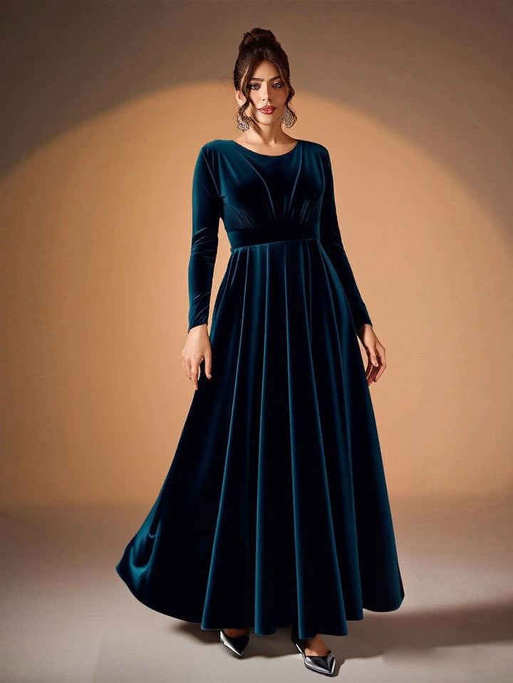 Tilda | Velvet Maxi Dress with Long Sleeves