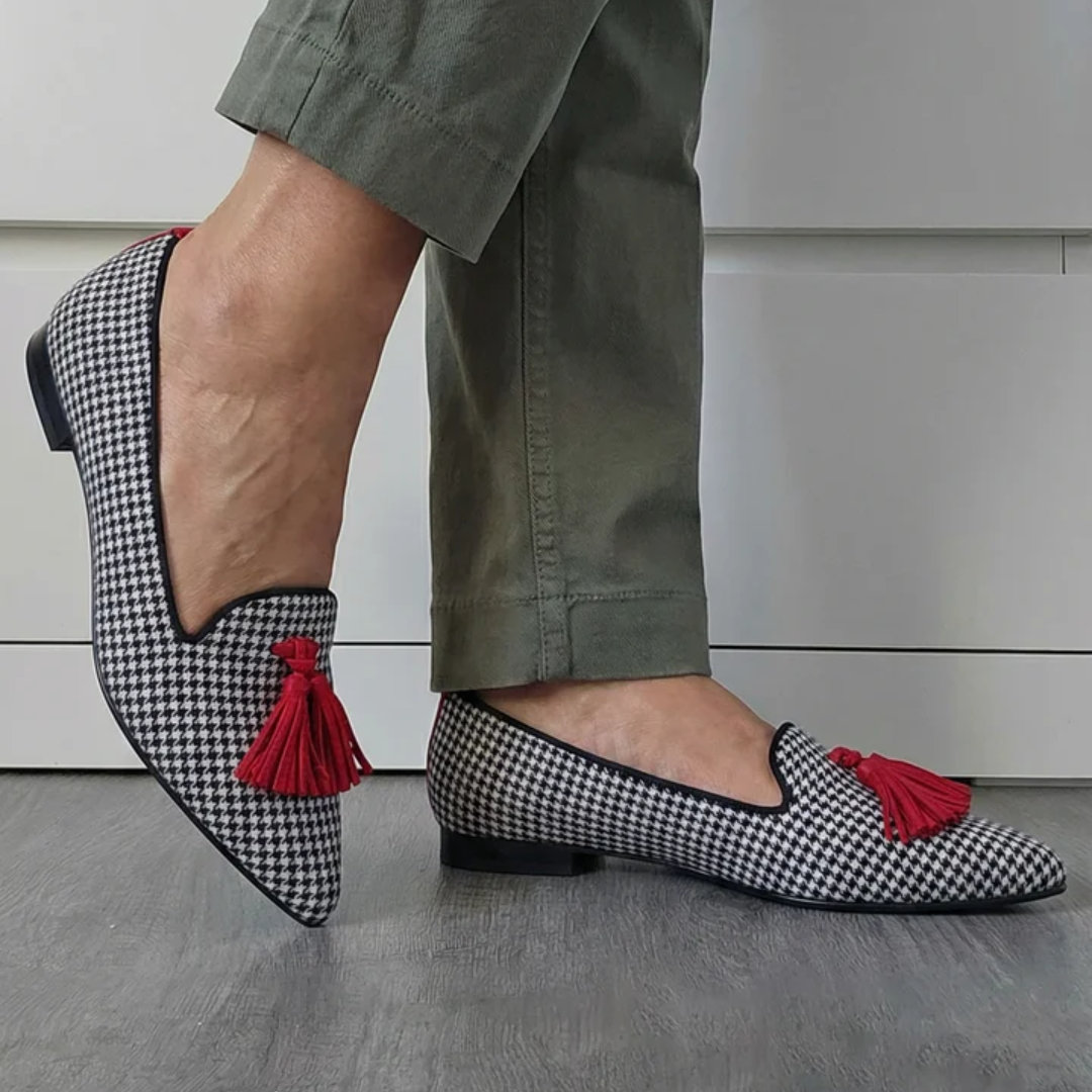 Sasha - Classic Fringed Shoes