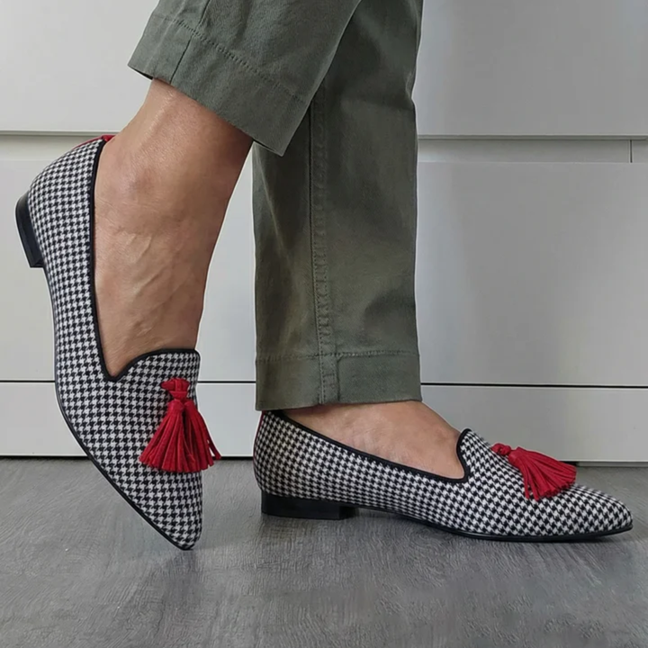 Sasha - Classic Fringed Shoes