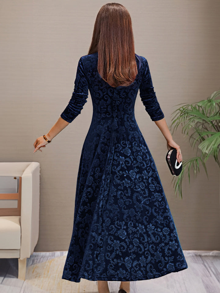 Carine | Elegant Velvet Dress for the Holidays