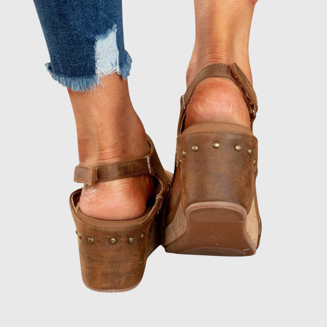 Noa | Orthopaedic Sandals