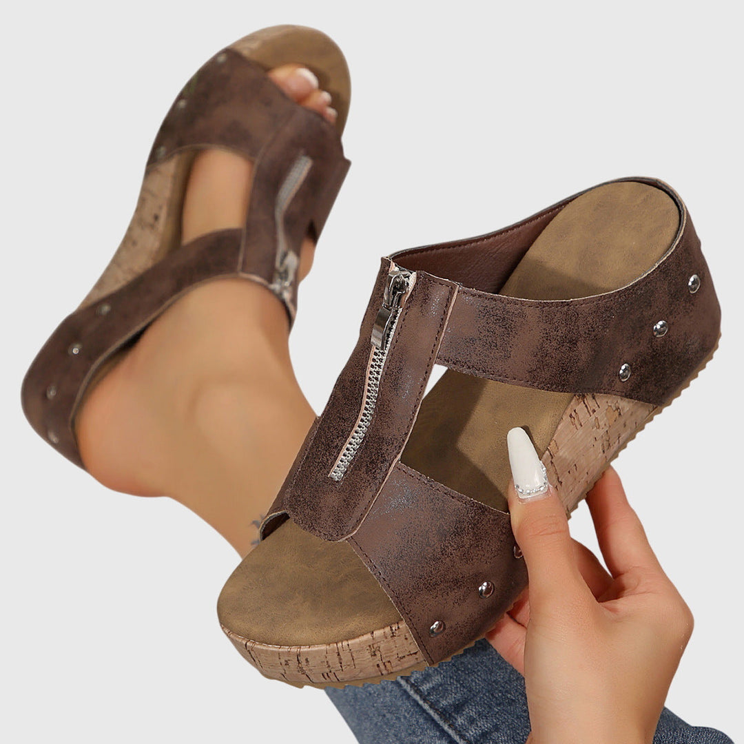 Jeltje | Orthopaedic Sandals