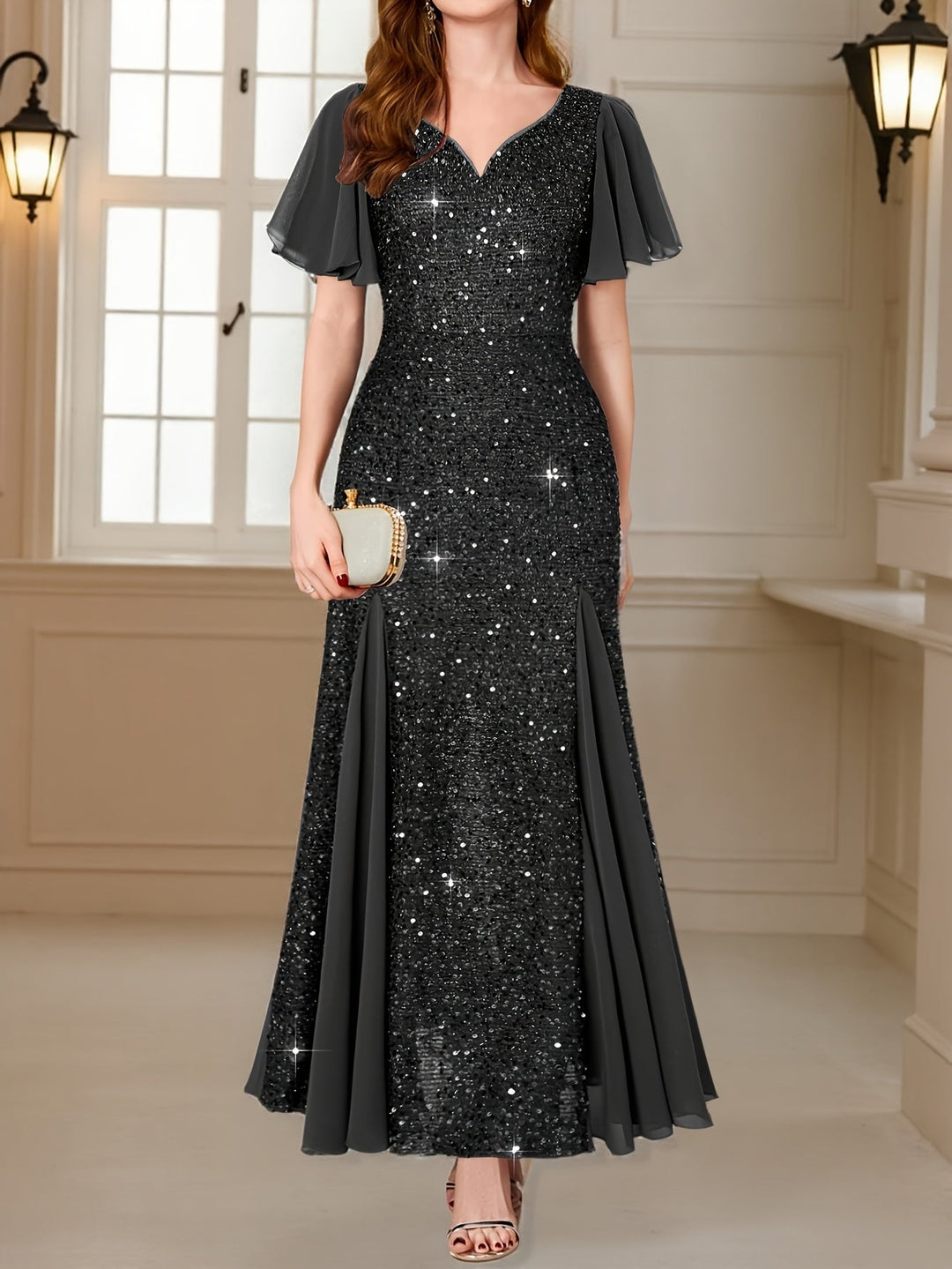 Tineke | Timeless Evening Dress for the Holidays