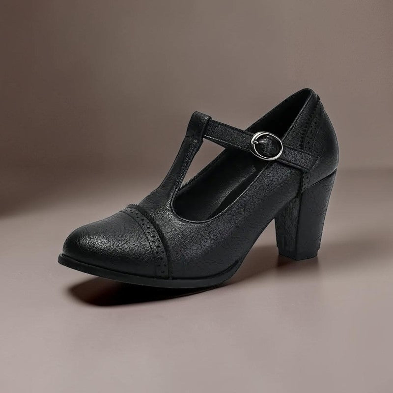 ELINE | PERFORATED HEELS WITH STRAP