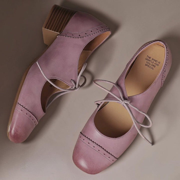 SARA | DERBY IN ENGRAVED LEATHER