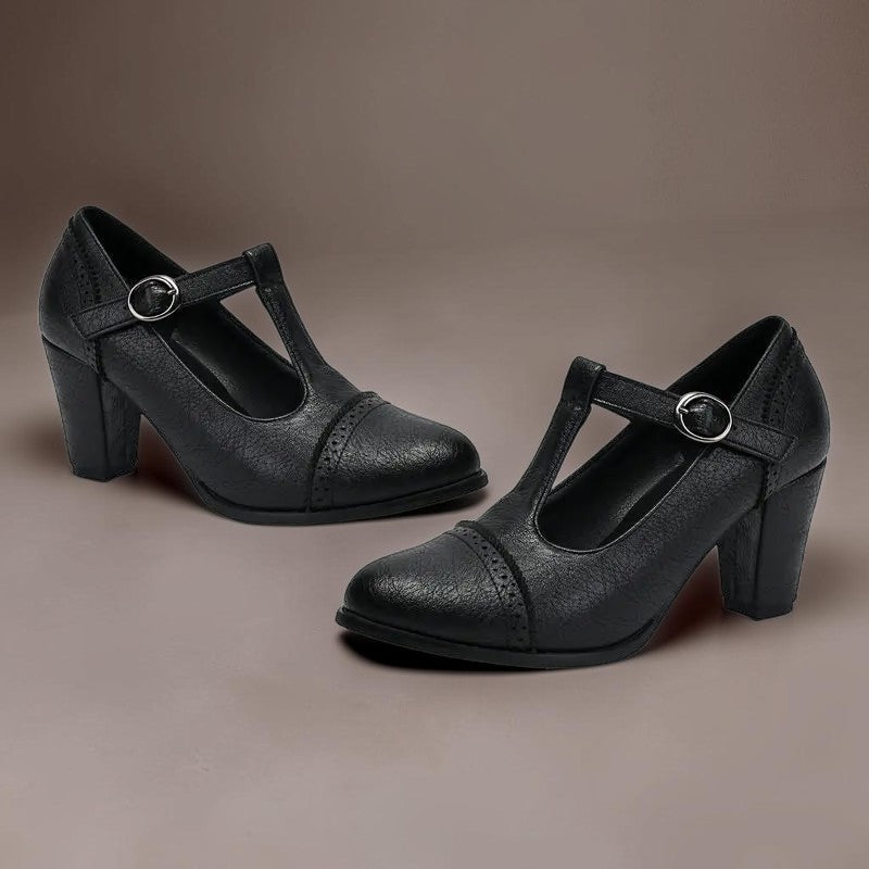 ELINE | PERFORATED HEELS WITH STRAP