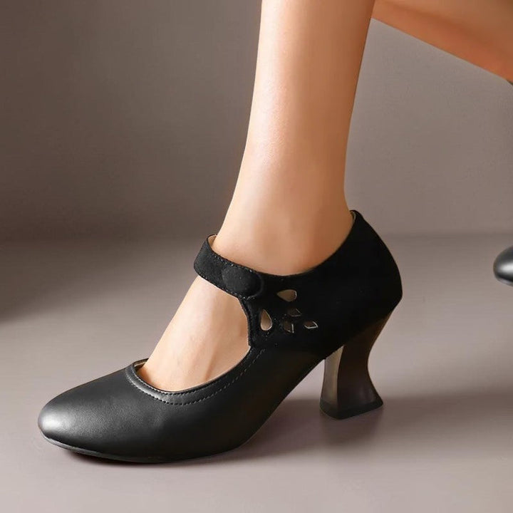 SASKIA | SUEDE ANKLE BOOTS WITH HEEL