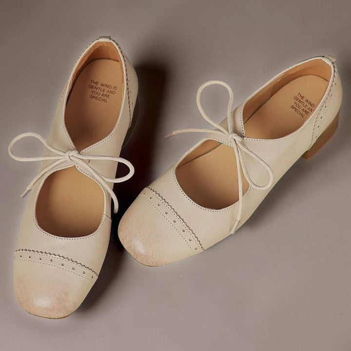 SARA | DERBY IN ENGRAVED LEATHER
