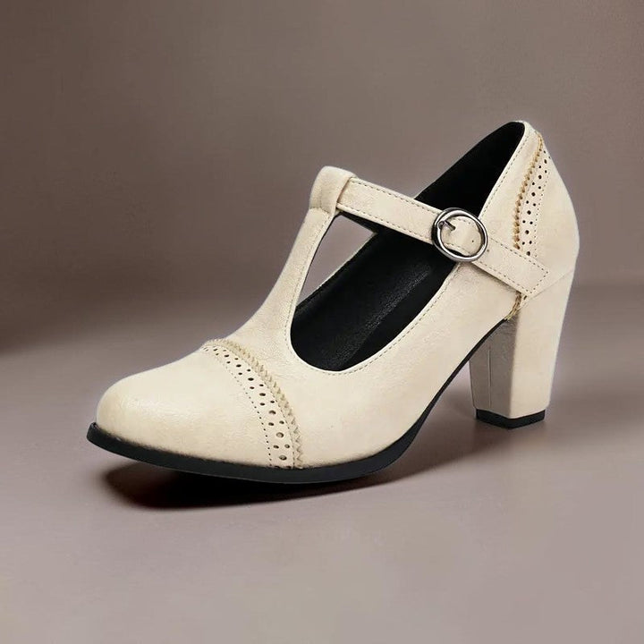 ELINE | PERFORATED HEELS WITH STRAP