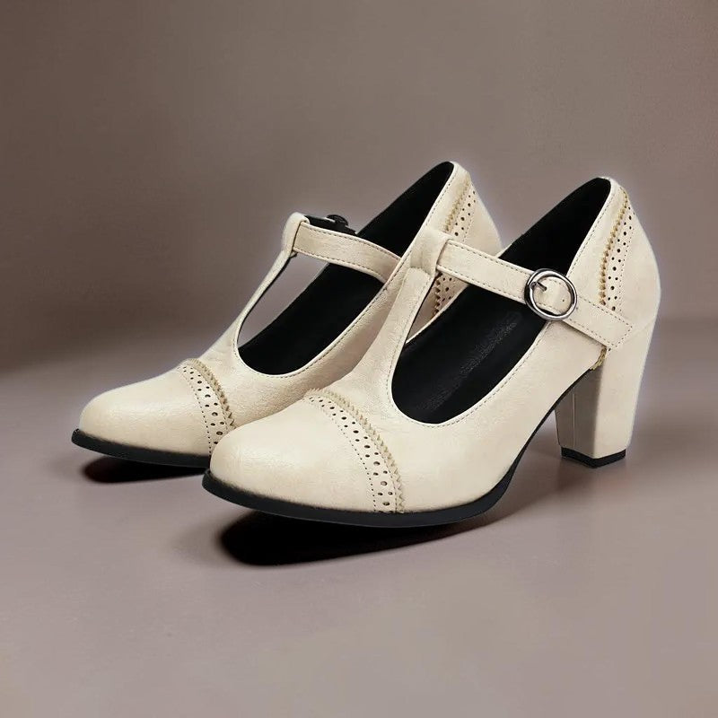 ELINE | PERFORATED HEELS WITH STRAP