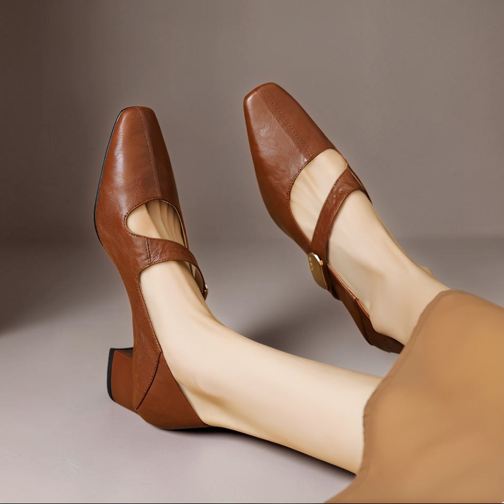 NIENKE | MARY JANES WITH SQUARE TOE AND GOLDEN TRIM