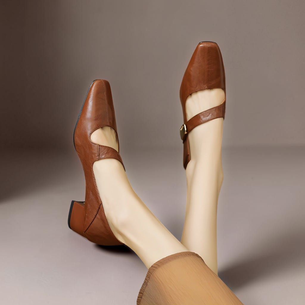 NIENKE | MARY JANES WITH SQUARE TOE AND GOLDEN TRIM