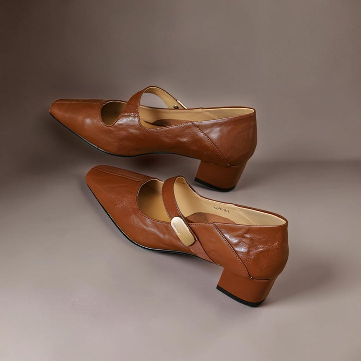NIENKE | MARY JANES WITH SQUARE TOE AND GOLDEN TRIM