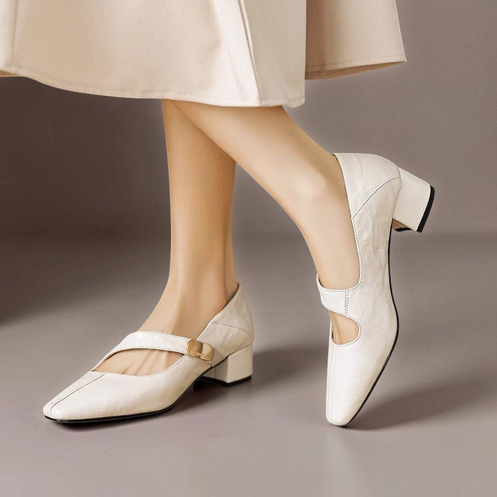 NIENKE | MARY JANES WITH SQUARE TOE AND GOLDEN TRIM