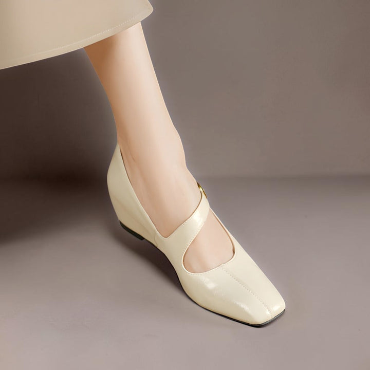 TESS | LEATHER MARY JANES WITH SQUARE TOE