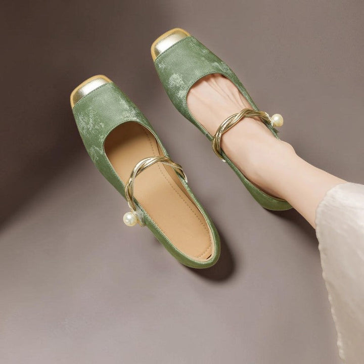 FENNA | MARY JANES WITH SQUARE TOE AND PEARLS