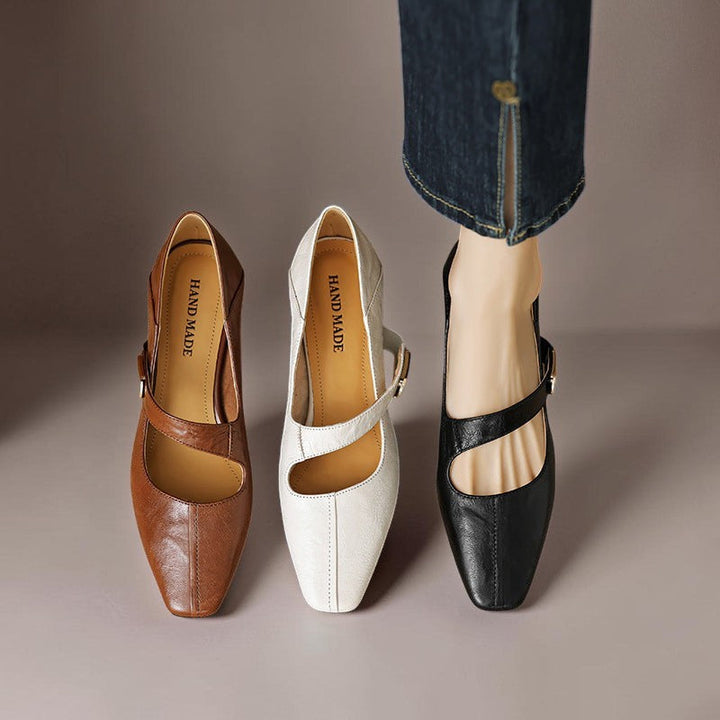 NIENKE | MARY JANES WITH SQUARE TOE AND GOLDEN TRIM
