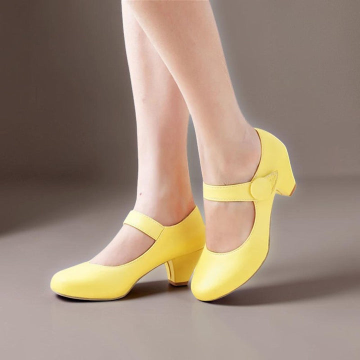 MAAIKE | MARY JANES WITH ADJUSTABLE BLOCK HEEL